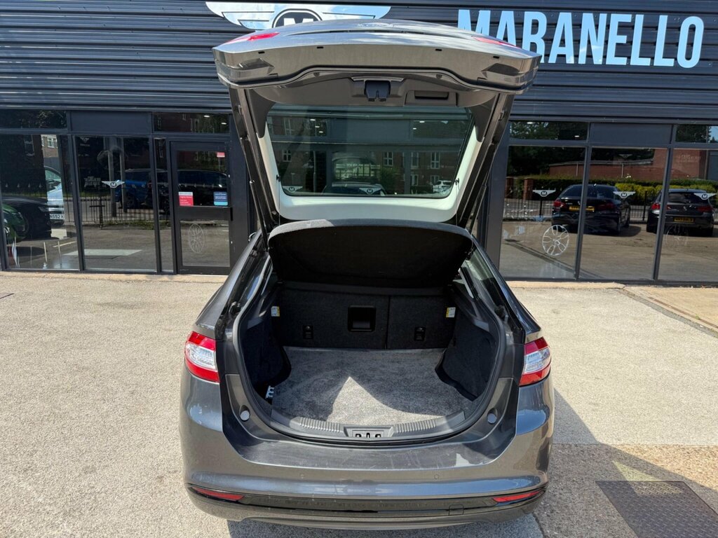 Ford Mondeo Titanium Edition Econetic Tdci White #41