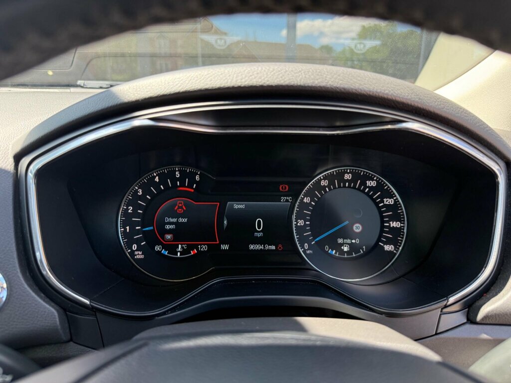 Ford Mondeo Titanium Edition Econetic Tdci White #39