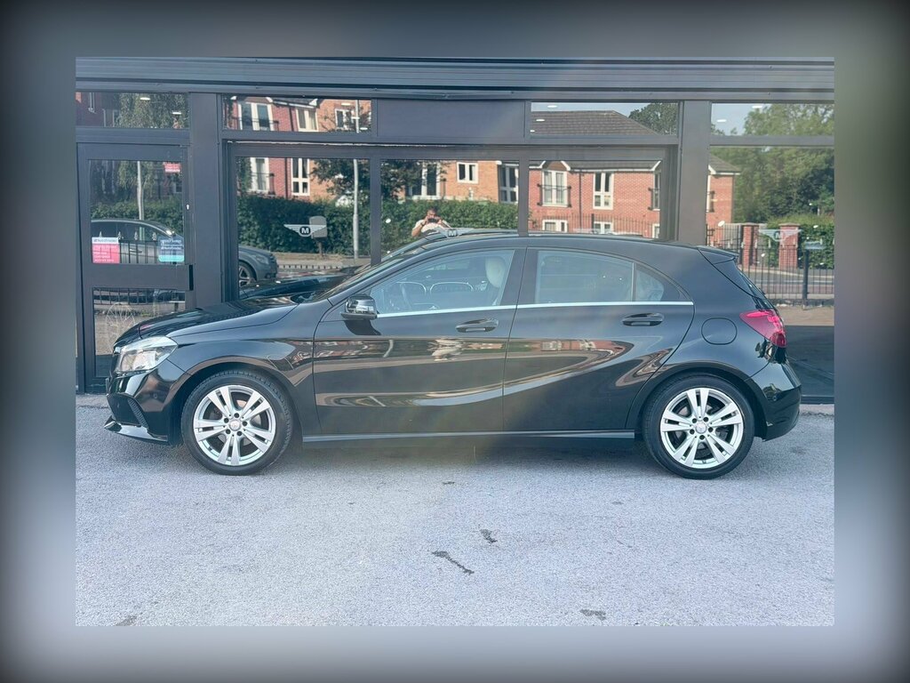 Mercedes-Benz A Class 1.5 A180d Sport Executive Euro 6 Ss Black #5