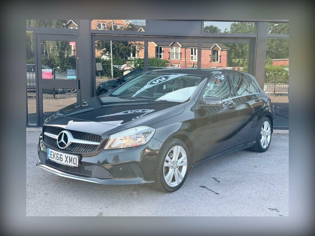 Mercedes-Benz A Class 1.5 A180d Sport Executive Euro 6 Ss Black #3