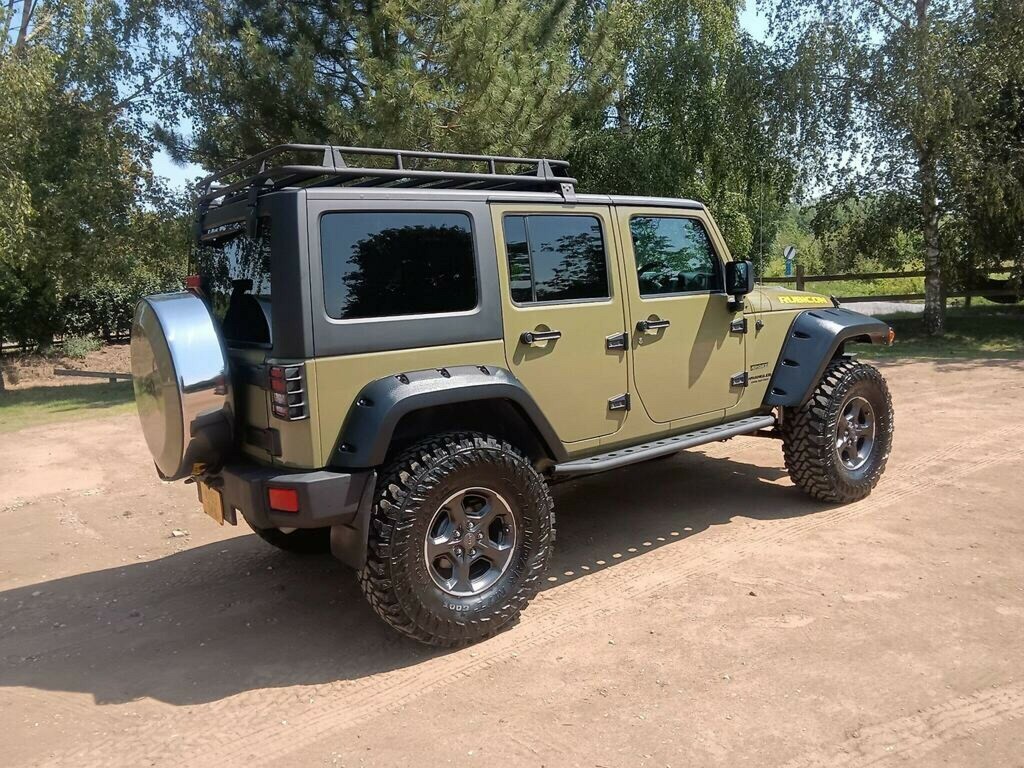 Jeep Wrangler Wrangler Sahara Unlimited Crd 197 White #7