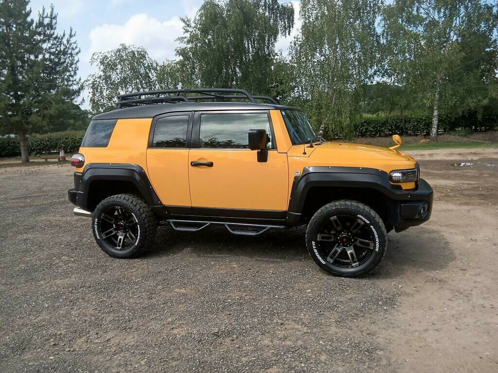 Toyota FJ Cruiser Color-package 4Wd Orange #7