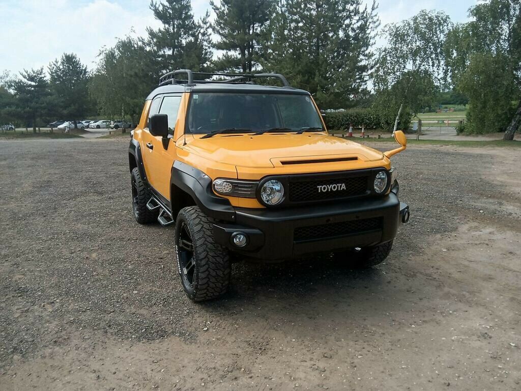 Toyota FJ Cruiser Color-package 4Wd Orange #10