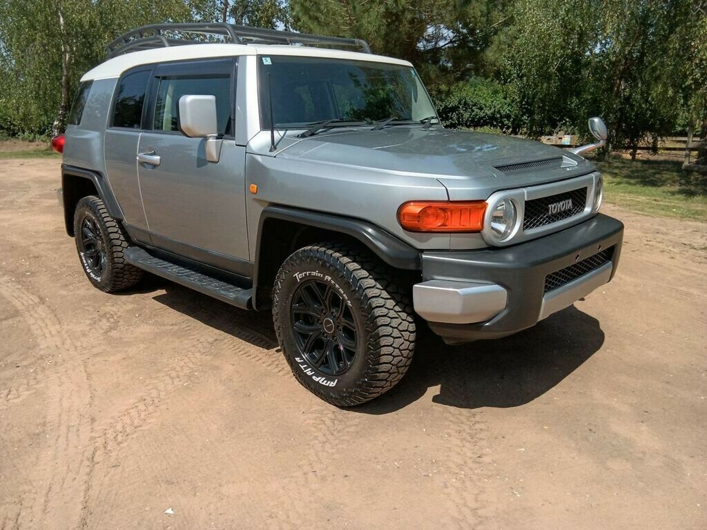 Toyota FJ Cruiser 4.0 A Trak Ulez  #2