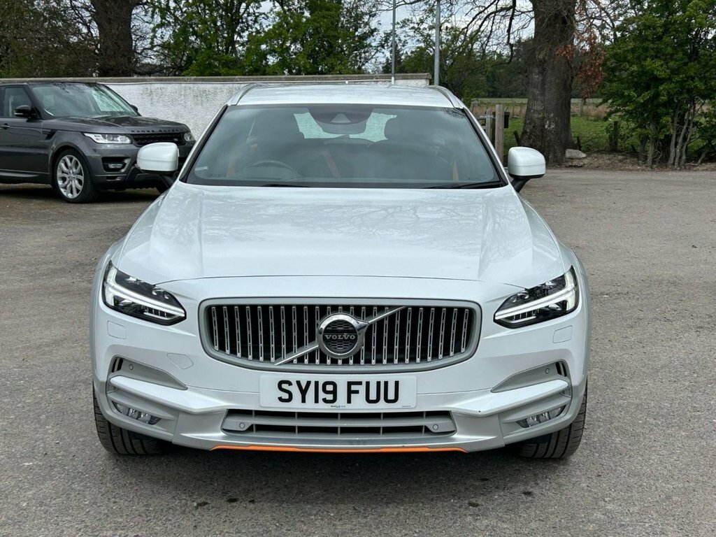 Volvo V90 Cross Country 2.0 D5 Powerpulse Volvo Ocean Race Estate Dies White #2
