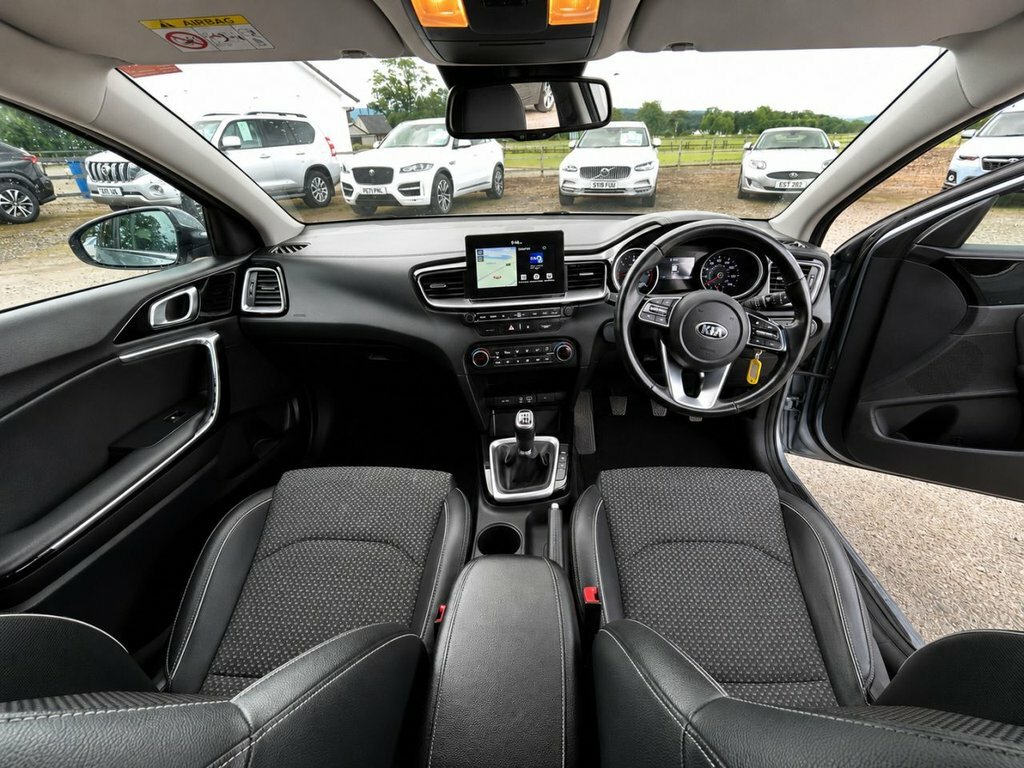 Kia Ceed 1.0T Gdi Isg 2  #9
