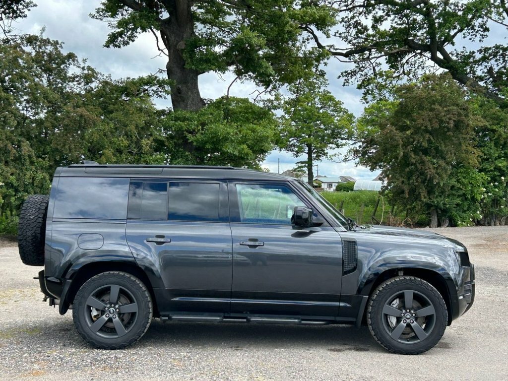 Land Rover Defender 110 X-dynamic Se Black #8