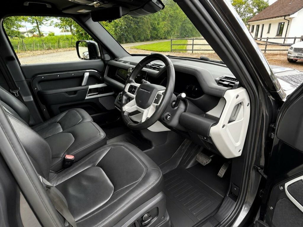 Land Rover Defender 110 X-dynamic Se Black #9