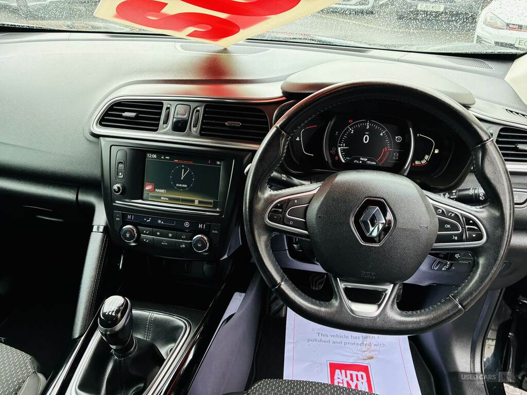 Renault Kadjar Signature Nav Dci Red #9