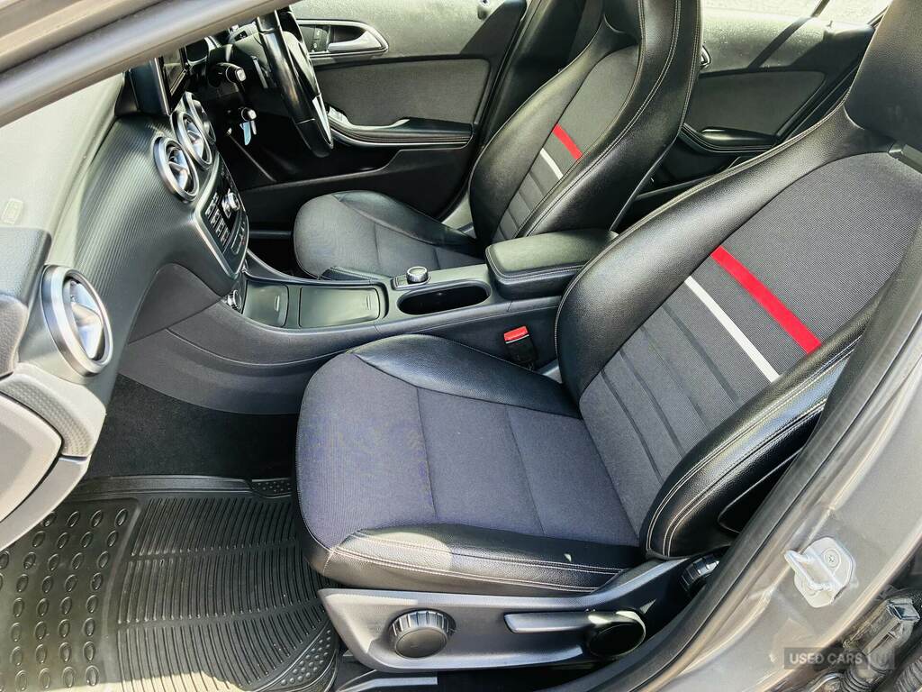 Mercedes-Benz A Class A180 Sport Hatchback White #10