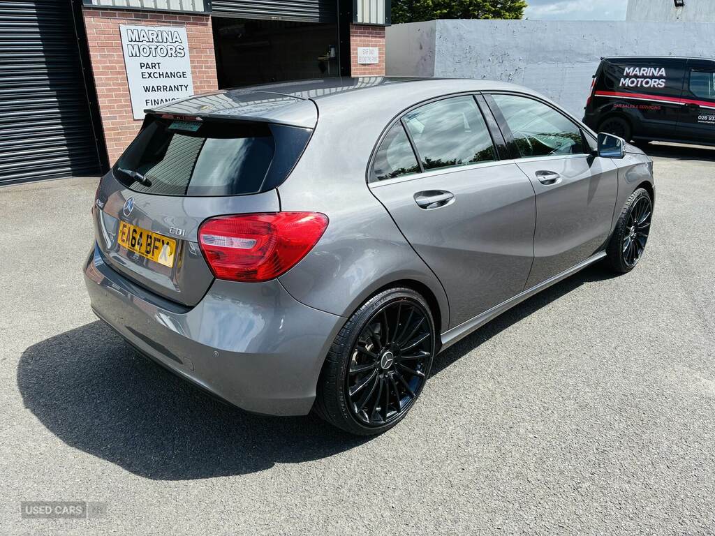 Mercedes-Benz A Class A180 Sport Hatchback White #3
