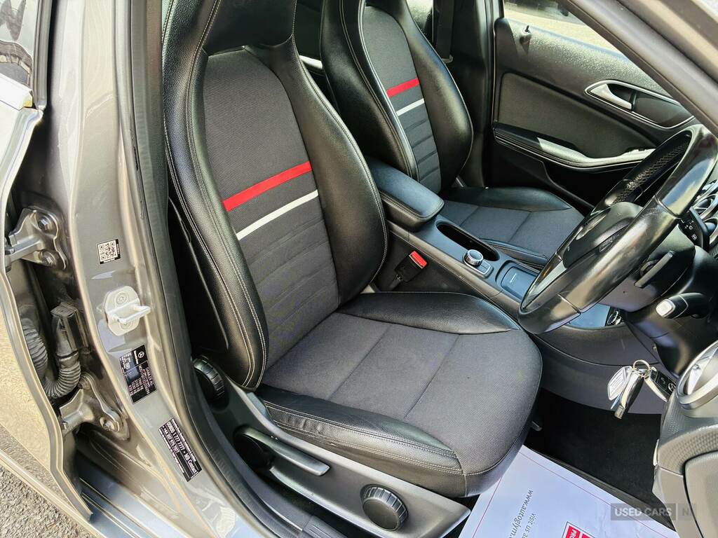 Mercedes-Benz A Class A180 Sport Hatchback White #7
