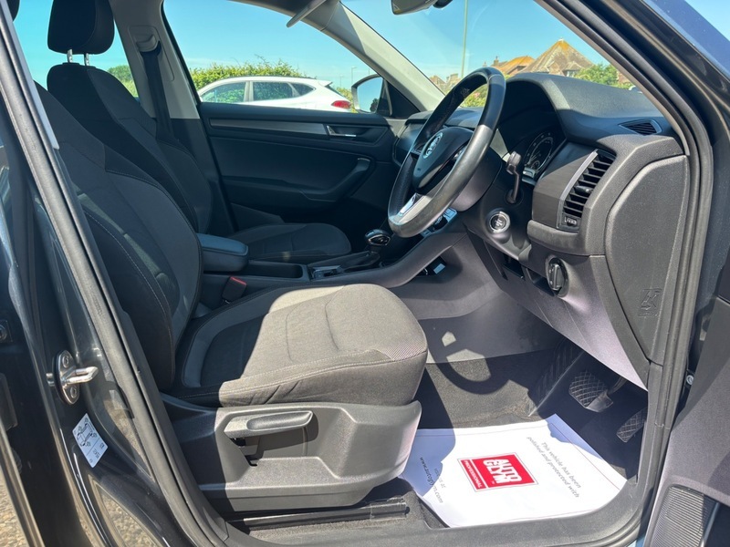 Skoda Kodiaq Edition White #18