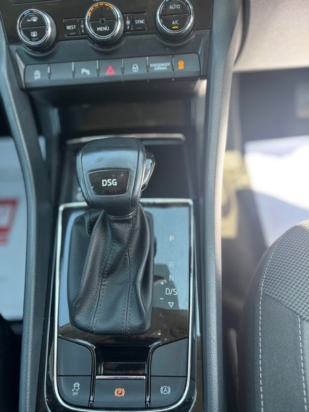 Skoda Kodiaq Edition White #27