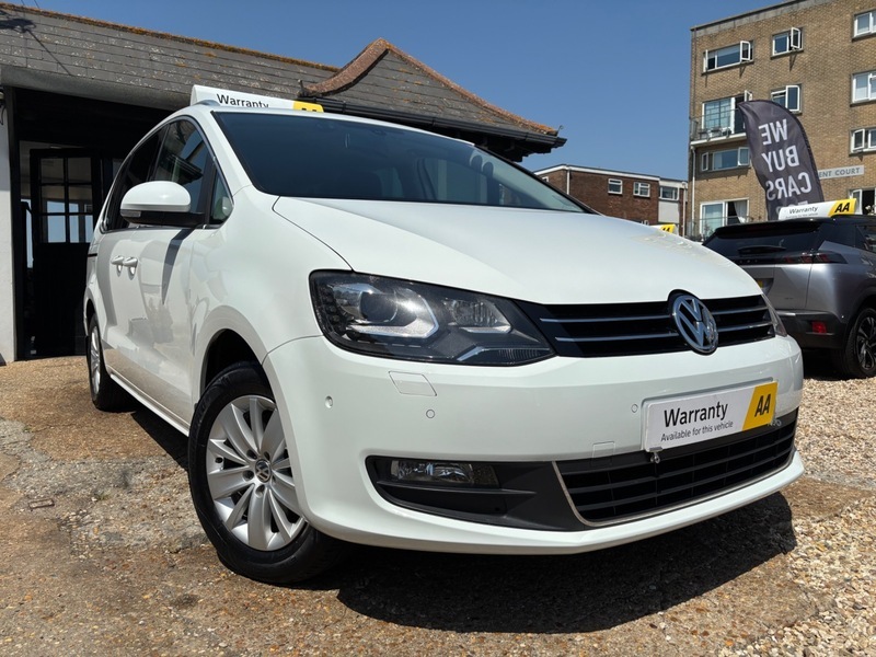 Volkswagen Sharan 1.4 Tsi Bluemotion Tech White #3
