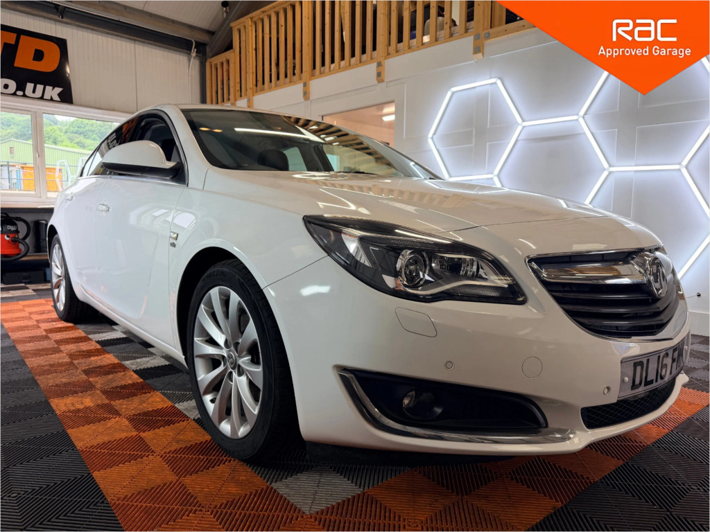 Vauxhall Insignia 1.6 Cdti Ecoflex Elite Nav Hatchback Ma White