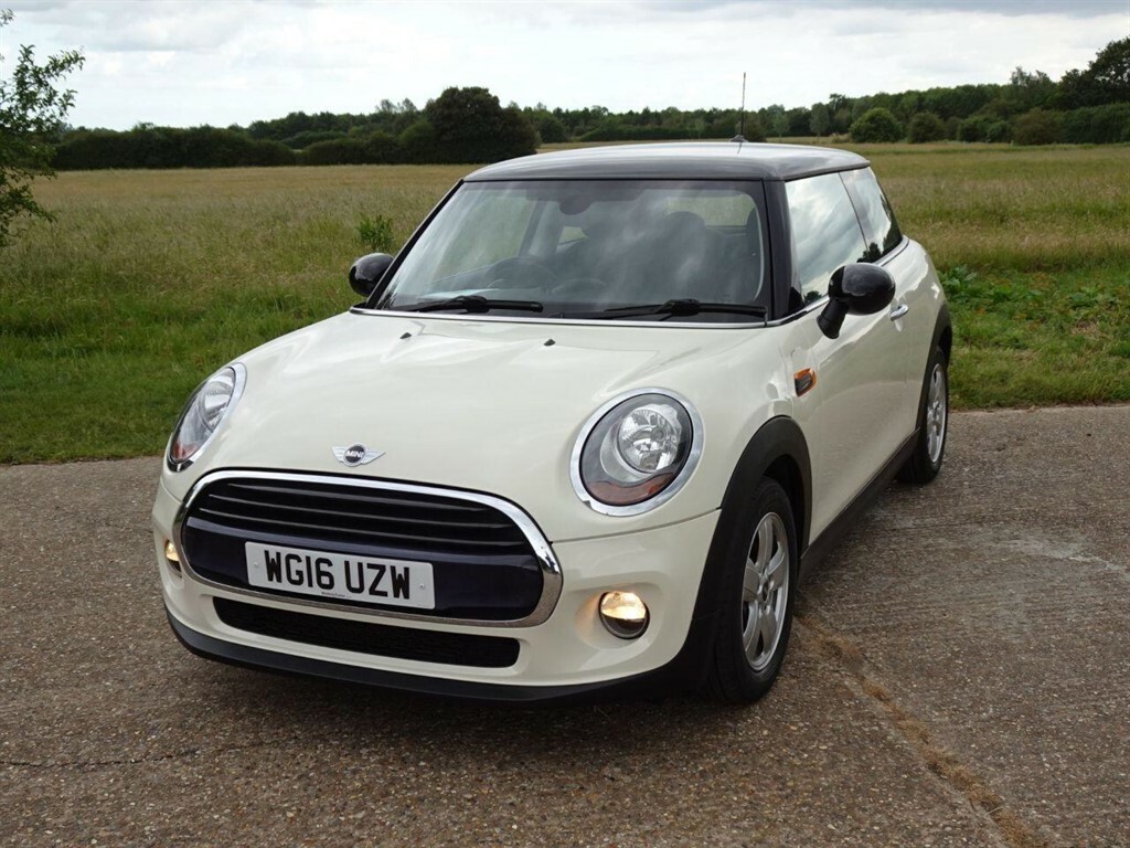 Mini Hatch 1.5 Hatchback Euro 6 Ss 136 Ps WG16UZW White #2
