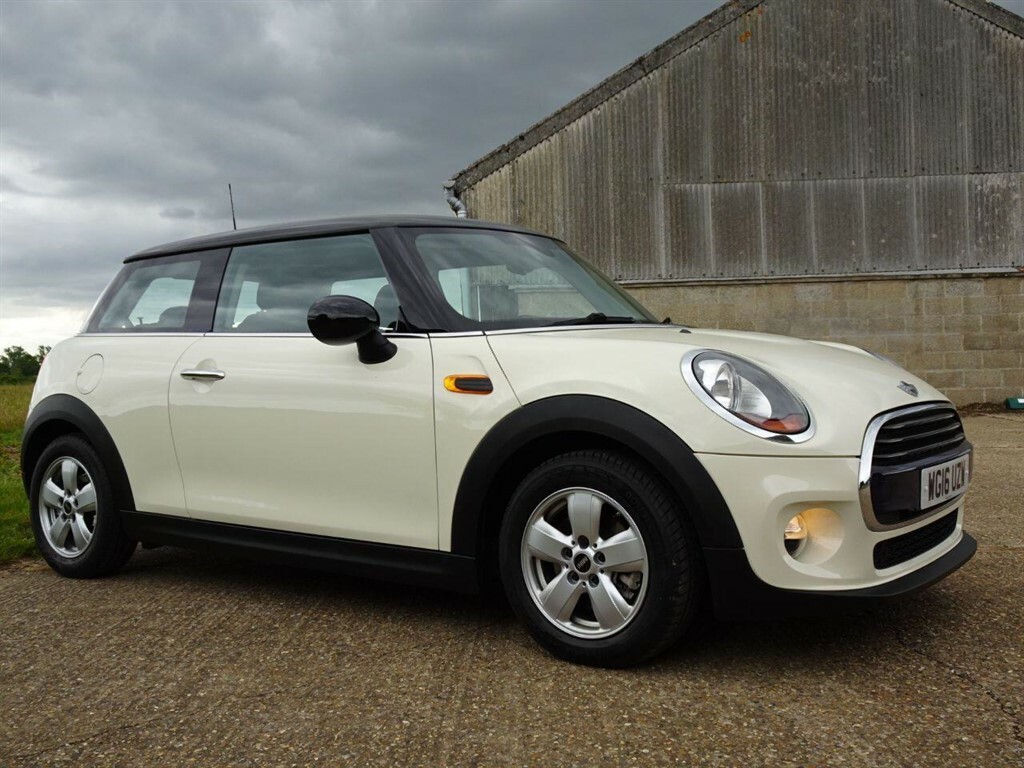 Mini Hatch 1.5 Hatchback Euro 6 Ss 136 Ps WG16UZW White #5