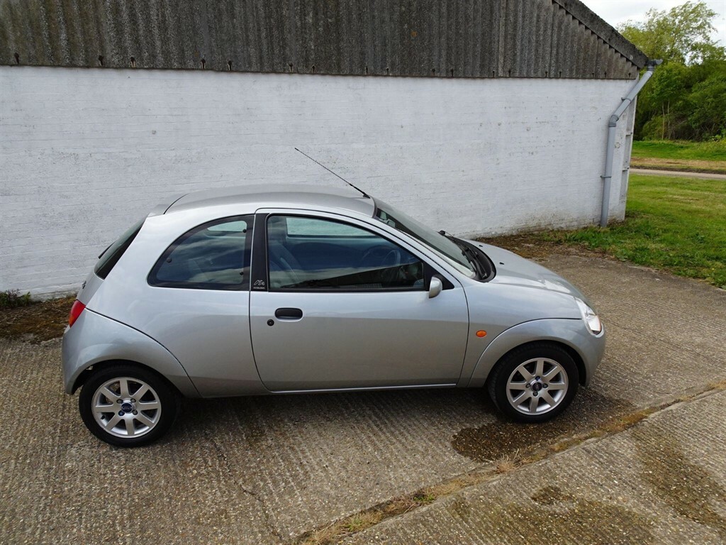 Ford KA Hatchback 1.3 200454 Black #13
