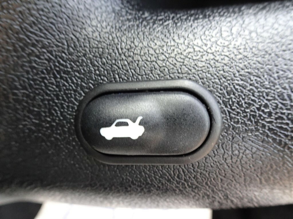 Ford KA Hatchback 1.3 200454 Black #17