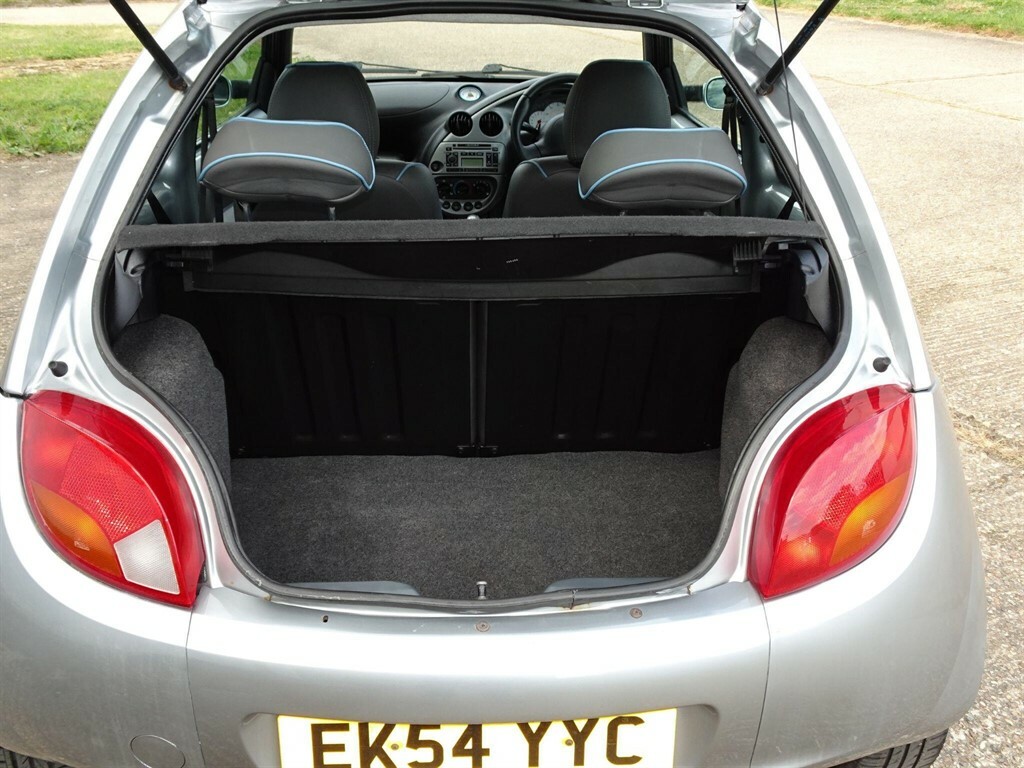 Ford KA Hatchback 1.3 200454 Black #29