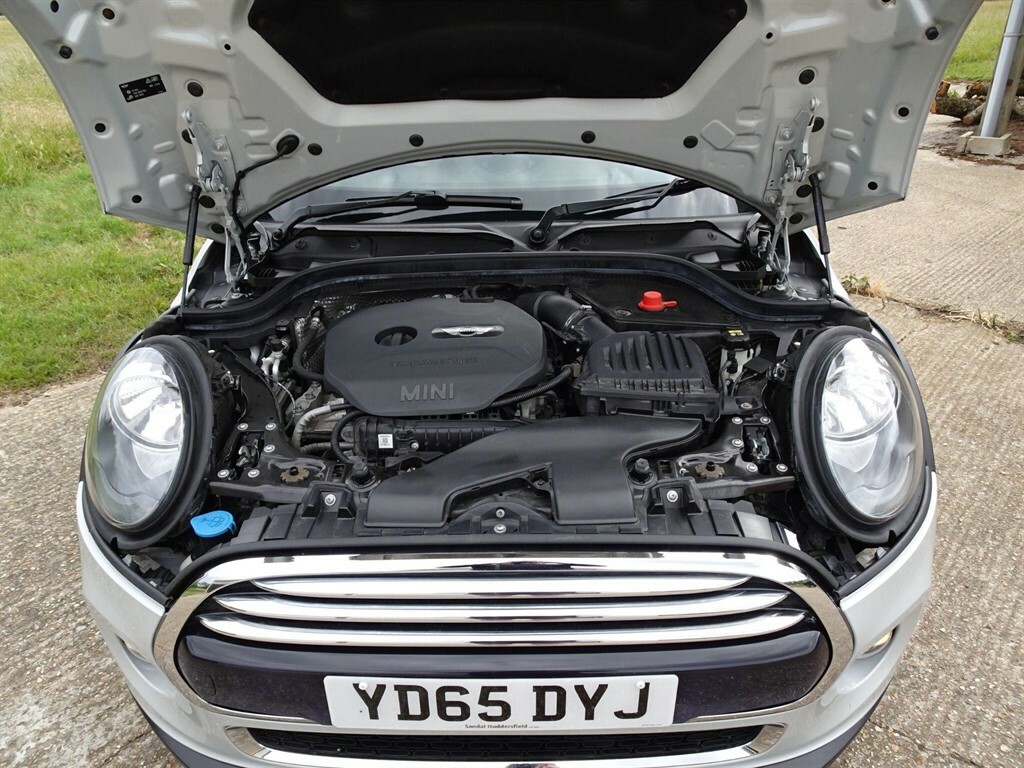 Mini Hatch Cooper 1.5 Cooper 1X Owner, 20 Pound Tax Orange #29