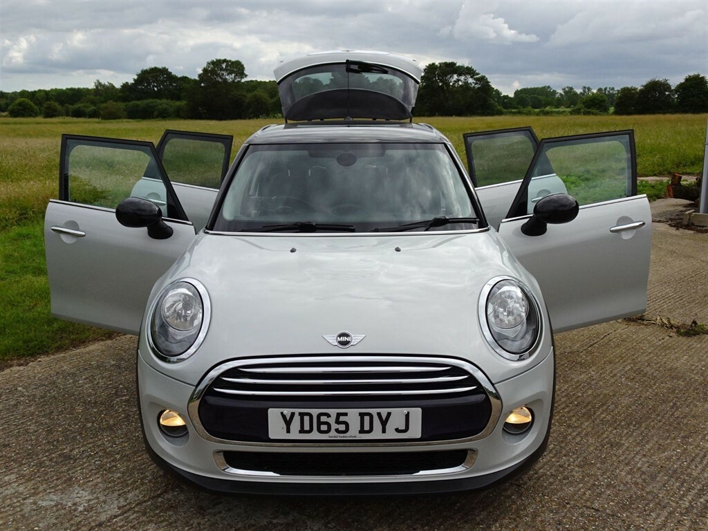 Mini Hatch Cooper 1.5 Cooper 1X Owner, 20 Pound Tax Orange #10