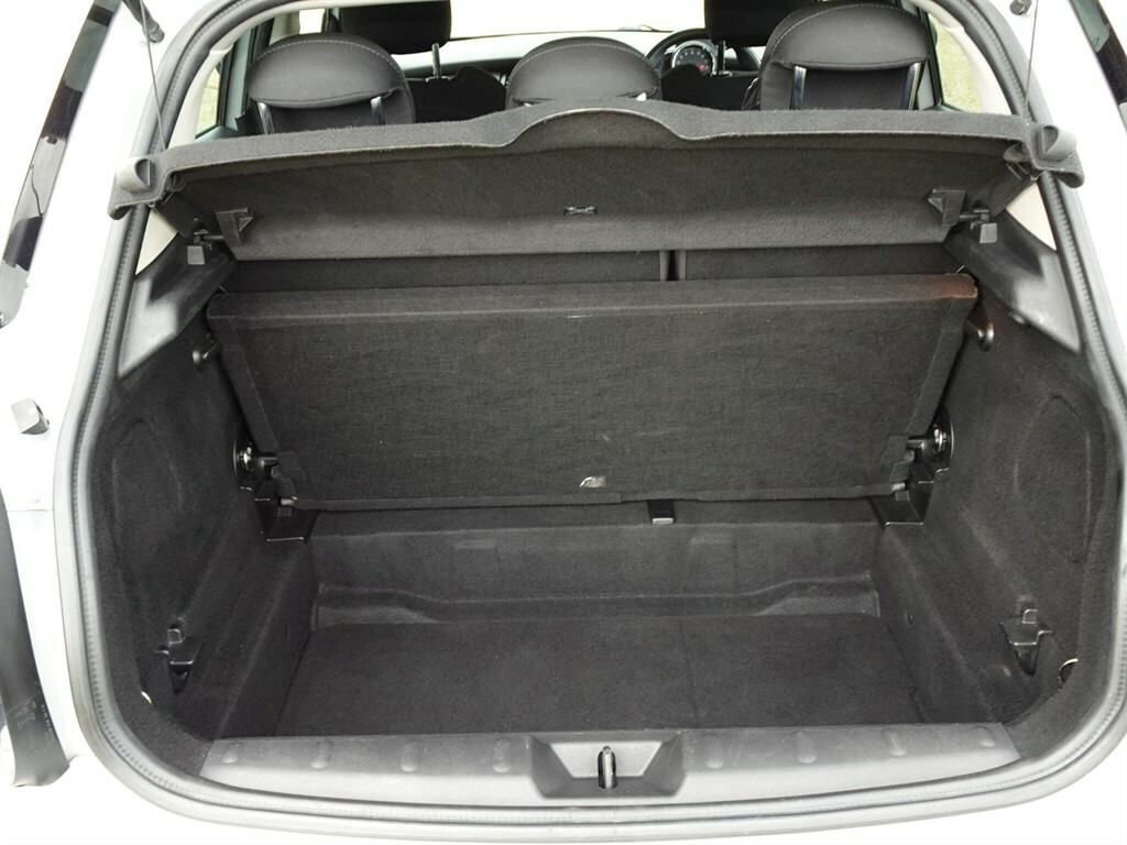 Mini Hatch Cooper 1.5 Cooper 1X Owner, 20 Pound Tax Orange #40