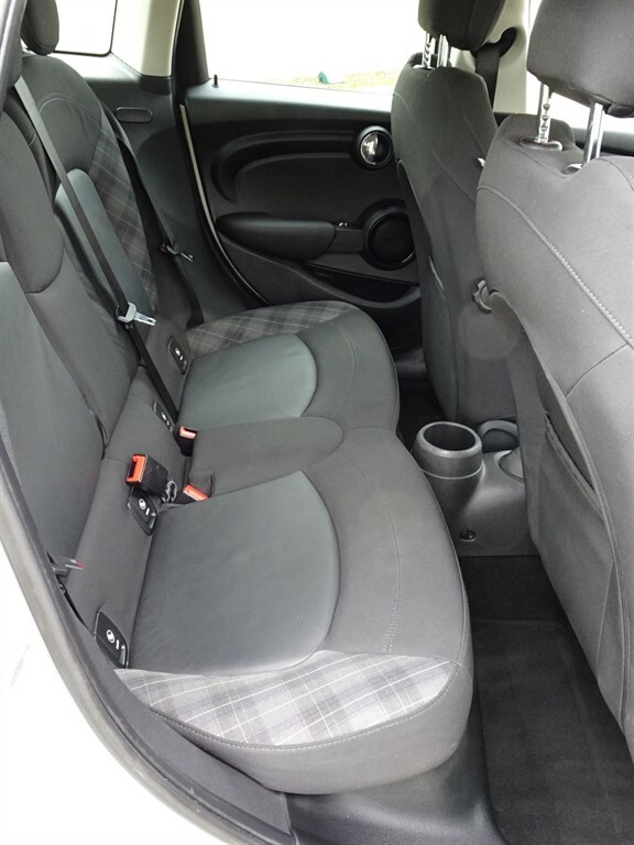 Mini Hatch Cooper 1.5 Cooper 1X Owner, 20 Pound Tax Orange #22