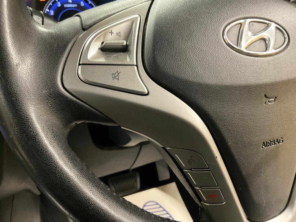 Hyundai Ix20 Style Silver #25