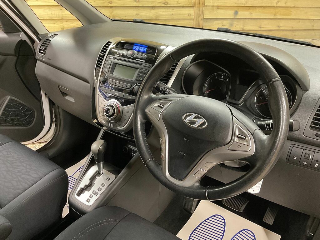 Hyundai Ix20 Style Silver #10