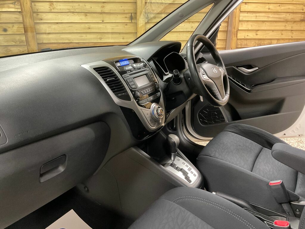 Hyundai Ix20 Style Silver #18