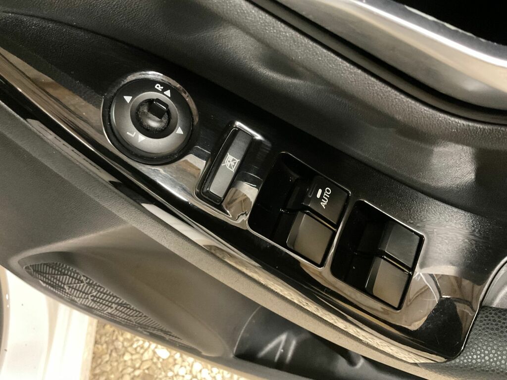 Hyundai Ix20 Style Silver #9