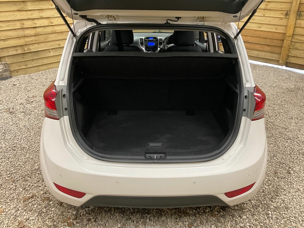 Hyundai Ix20 Style Silver #39