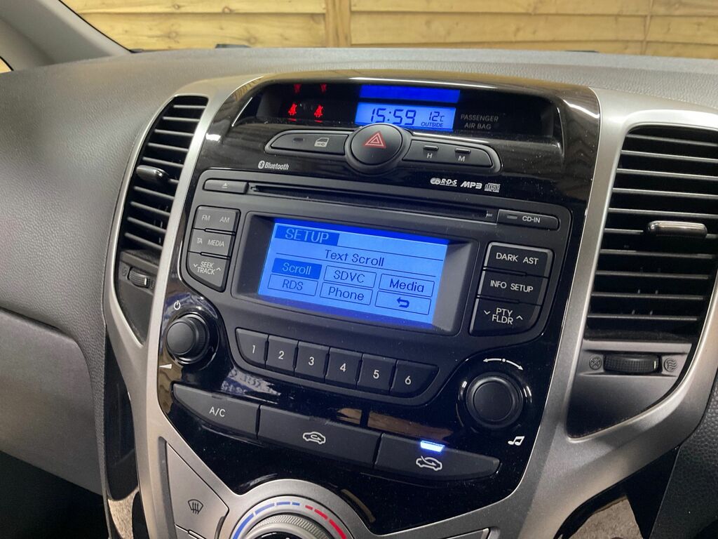 Hyundai Ix20 Style Silver #34
