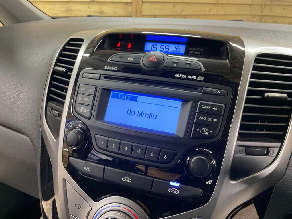 Hyundai Ix20 Style Silver #33