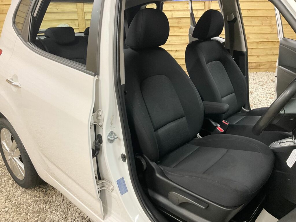 Hyundai Ix20 Style Silver #13