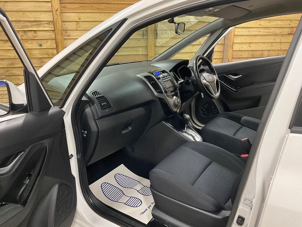 Hyundai Ix20 Style Silver #17