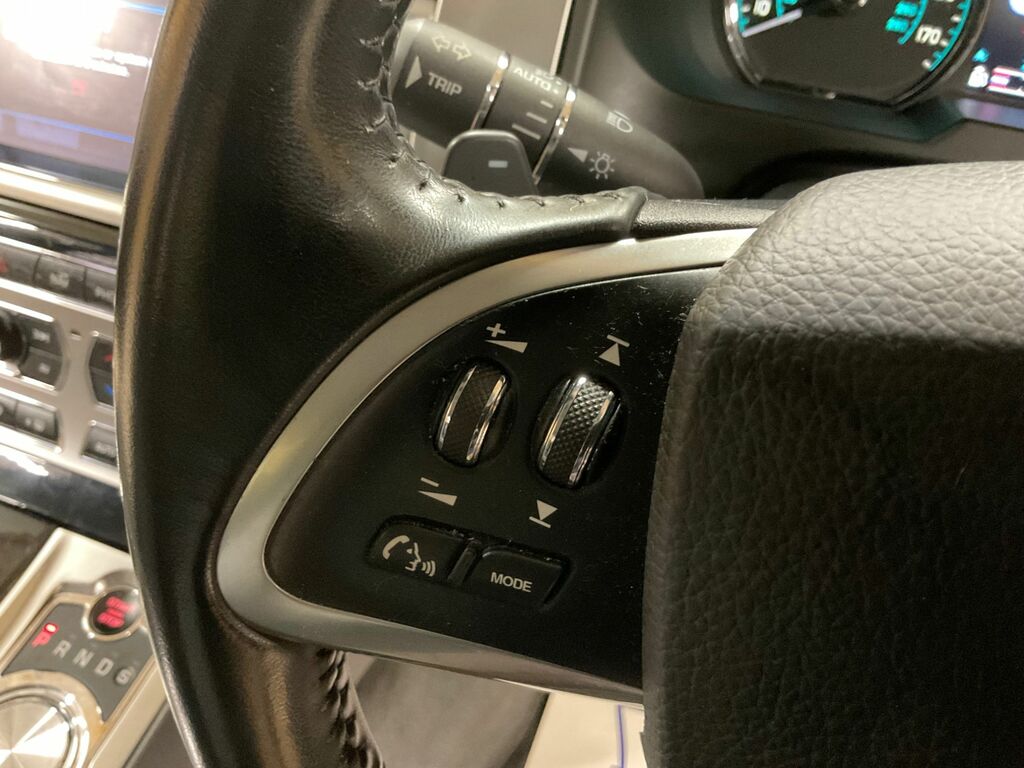 Jaguar XF 2.2D Luxury White #27