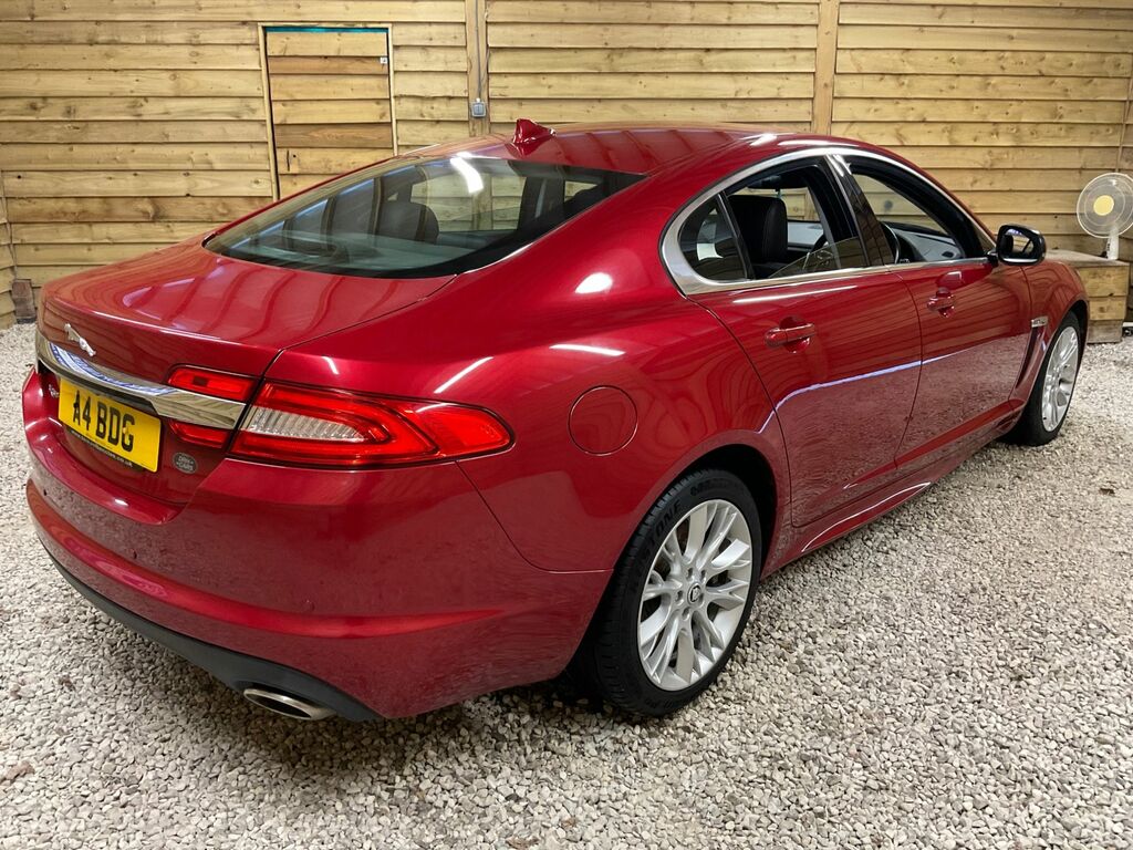 Jaguar XF Sport Saloon Red #6