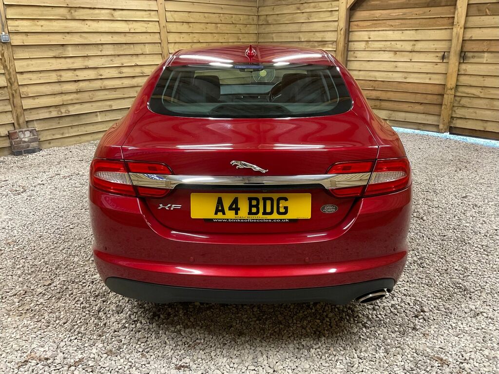 Jaguar XF Sport Saloon Red #5