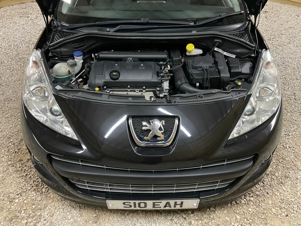 Peugeot 207 CC Gt White #52