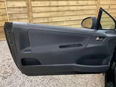 Peugeot 207 CC Convertible 1.6 Vti Gt Euro 5 Black #24