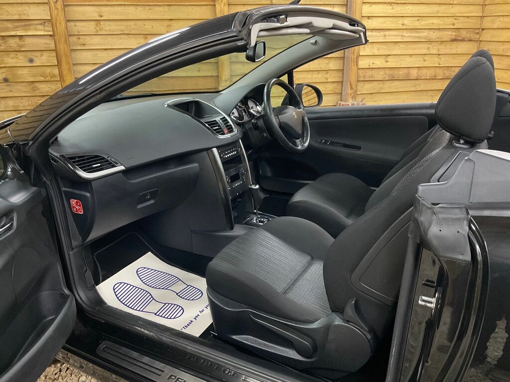 Peugeot 207 CC Gt White #26