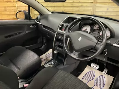 Peugeot 207 CC Convertible 1.6 Vti Gt Euro 5 Black #18