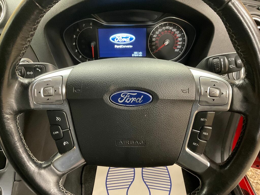 Ford Mondeo Hatchback 2.0 White #29