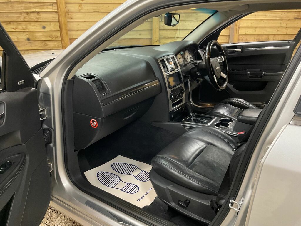 Chrysler 300C Crd V6 Lux Estate Blue #21