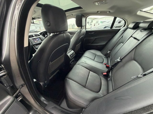 Jaguar XE Saloon Grey #5