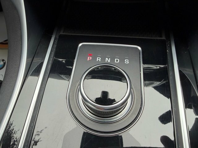 Jaguar XE 2017 2.0 R-sport 178 Bhp White #27