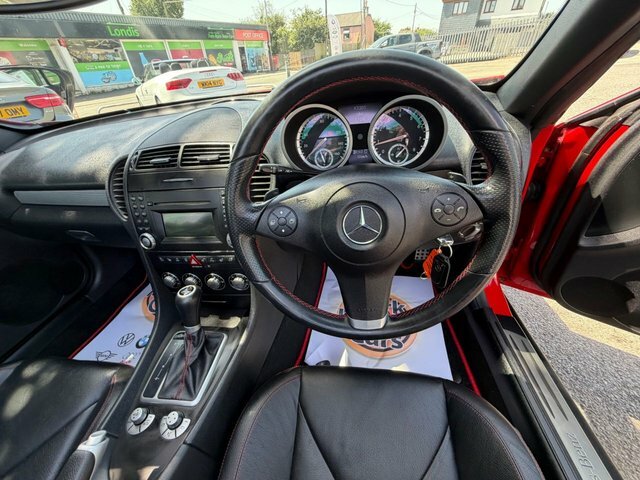 Mercedes-Benz SLK 200K Tip White #18